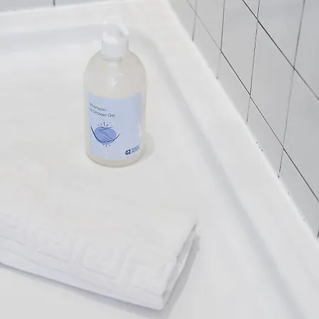 Otel Guestready - Costa Cabral