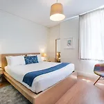 Guestready - Costa Cabral Hotel Porto