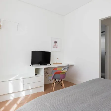 Guestready - Costa Cabral Porto