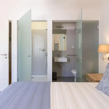 Guestready - Costa Cabral Oporto